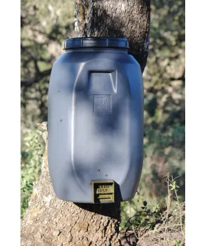 BSF Trampilla para bidón comedero - Alimentador - Dispensador  BSF Trampilla para bidón comedero - Alimentador - Dispensador