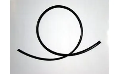 Goma bebederos campo