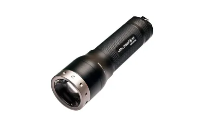 Linterna de bolsillo led lenser tt (280 lúmenes)